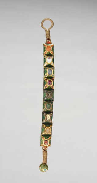 Armlet of bazuband, 1700s-1800s. India, Punjab, 18th-19th Century. Gold, encrusted enamel and gems;