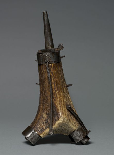 Powder Flask with Standing figures of a Man and  Woman, 1570. Germany, 16th century. Elk horn,