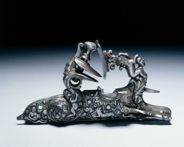 Snaphance Gunlock, c.1660-80. Italy, Brescia (?), 17th century. Steel, chiseled; overall: 14 x 7.3