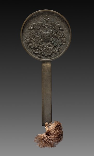 Mirror, 1615-1868. Japan, Edo Period (1615-1868). Bronze; diameter: 9.3 cm (3 11/16 in.); overall: