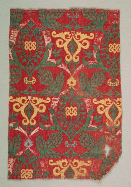Lampas with curving vine and palmette leaves, 1400s. Spain, Granada, Nasrid period. Lampas: silk;