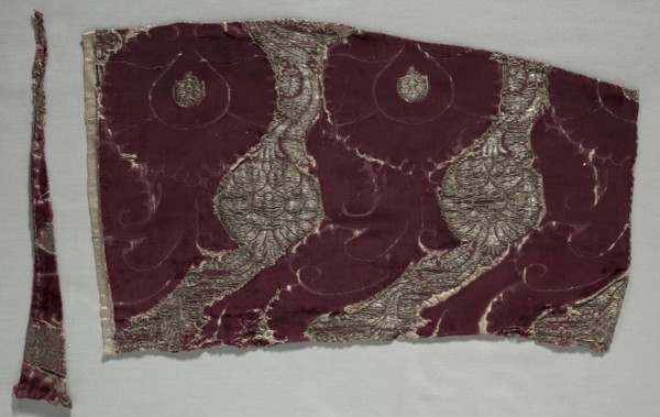 Velvet Fragment, 1400s. Italy, 15th century. Velvet (cut, voided, and brocaded): silk and gold