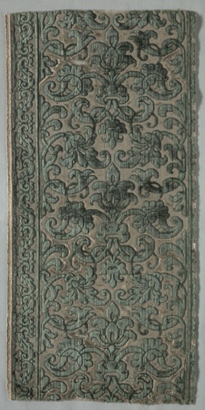 Velvet Fragment, late 1500s. Italy, late 16th century. Velvet (cut and uncut); silk; overall: 52.7