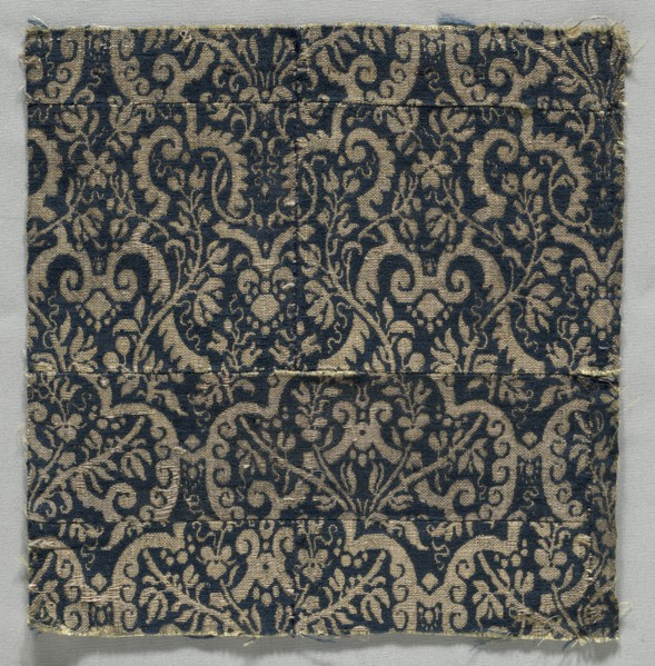 Textile Fragment, 1600s. Italy, 17th century. Lampas weave (?); overall: 24 x 23.3 cm (9 7/16 x 9