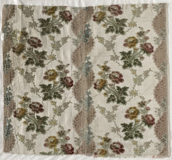 Velvet Fragment, 1700s. Italy, 18th century. Velvet; overall: 46.5 x 51 cm (18 5/16 x 20 1/16 in.)