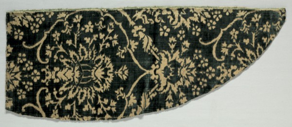 Velvet Fragment, 1400s. Italy, 15th century. Silk velvet; overall: 59.7 x 24.2 cm (23 1/2 x 9 1/2