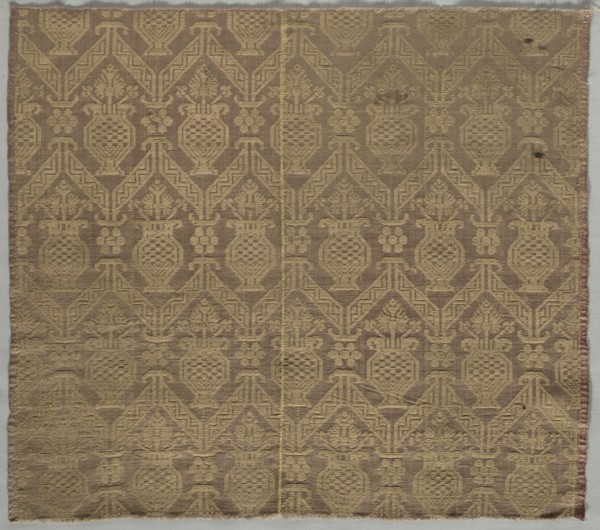 Textile, late 1500s. Italy, late 16th century. Damask; overall: 47 x 53.3 cm (18 1/2 x 21 in.).