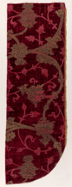 Velvet Fragment (of a Chasuble ?), 1400s. Italy, 15th century. Velvet (cut, voided, and brocaded):