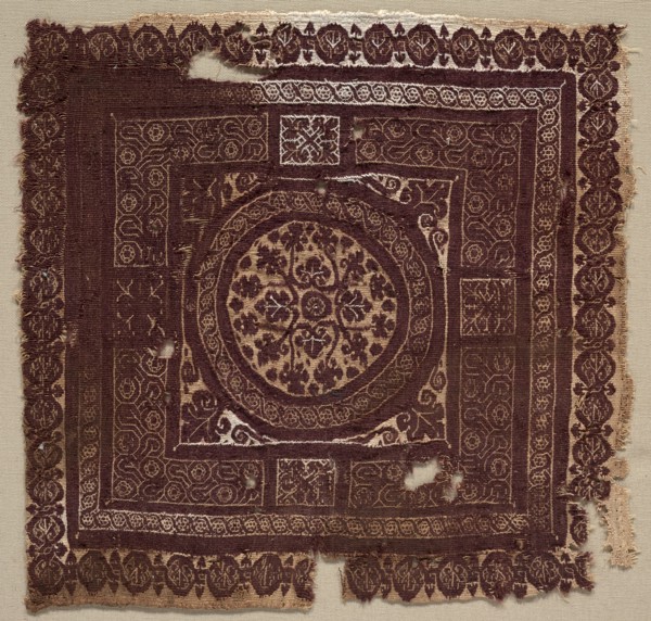 Ornament with Symbolic Interlacing Knots, 400s - 600s. Egypt, Byzantine period, 5th - 7th period.