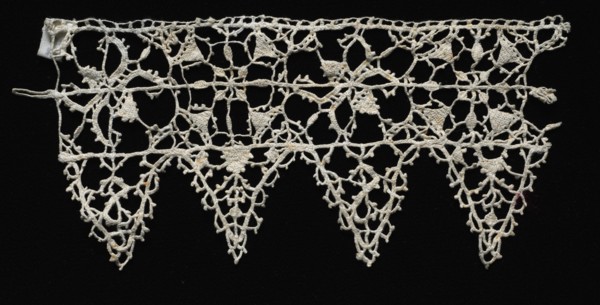 Needlepoint (Reticella) and Bobbin Lace Insertion and Edging, late 16th century. Italy, Venice,