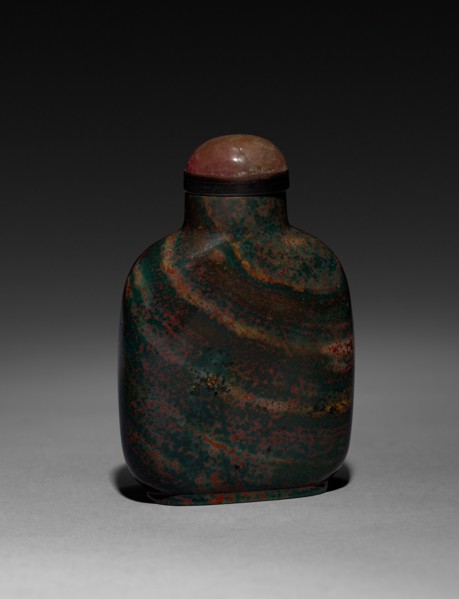 Snuff Bottle, 1644-1912. China, Qing dynasty (1644-1911). Glass; overall: 7.7 cm (3 1/16 in.).
