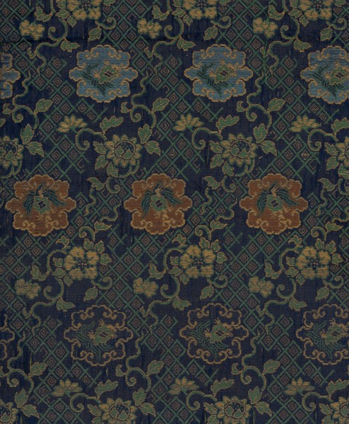 Fragment, 1800s. China, 19th century. Silk; overall: 26.1 x 22.3 cm (10 1/4 x 8 3/4 in.).