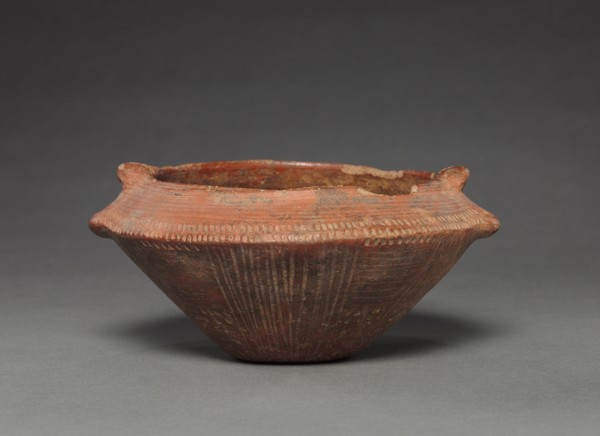 Dish, before 1550. Colombia, 15th-16th century. Red ware with incised patterns; diameter: 14.6 cm