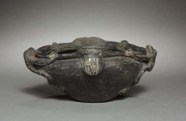 Bowl, before 1921. Colombia, 19th-20th century. Black ware; diameter: 18 cm (7 1/16 in.); overall: