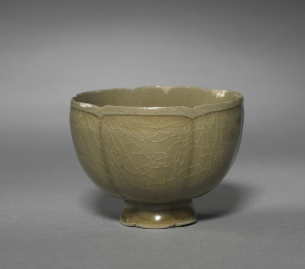 Floral-shaped Cup, 1100s. Korea, Goryeo period (918-1392). Pottery; diameter of base: 3.8 cm (1 1/2