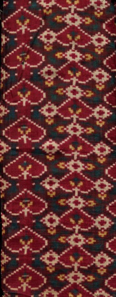 Fragment, 1800s. India, Gujarat, 19th century. Patola (double ikat) weaving; silk; overall: 44.5 x