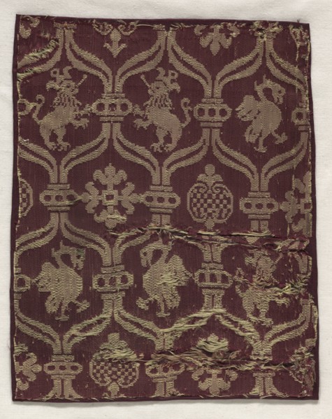 Fragment of Silk Damask, 16th century. Spain, 16th century. Silk; overall: 18.5 x 14.6 cm (7 5/16 x