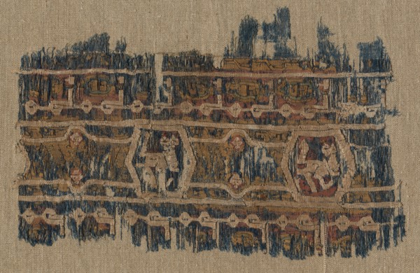 Fragment of a Tiraz-Style Textile, 1081 - 1094. Egypt, Fatimid period, Caliphate of al-Mustansir, c