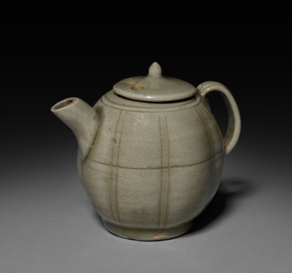 Wine Pot: Southern Celadon Ware, 1200s-1300s. China, Southern Song Dynasty (1127-1279) - Yuan