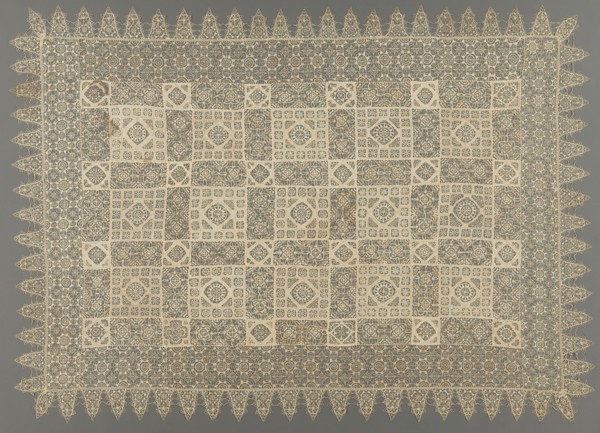Needlepoint Lace Cloth, late 16th century. Italy, late 16th century. Linen; lace, needlepoint