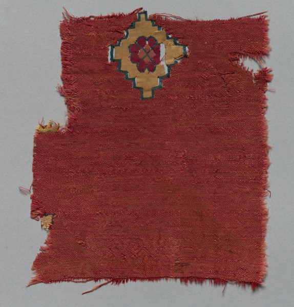 Fragment, 800s - 1000s. Iran or Iraq ?, Abbasid period ?, 9th-11th century AD ?. Tapestry weave: