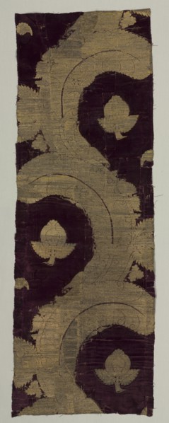 Velvet Fragment, early 1400s. Italy, early 15th century. Velvet (cut, voided, and brocaded): silk