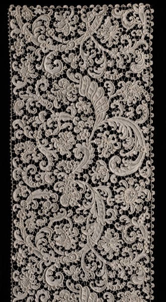 Needlepoint (Venetian Raised Point) Lace Flounce, second half of 17th century. Italy, Venice,
