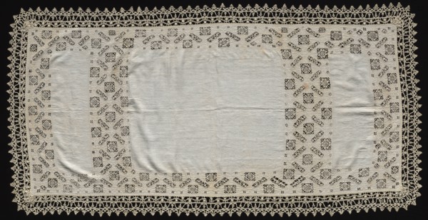 Needlepoint (Cutwork) and Bobbin Lace Cloth, 16th century. Italy, 16th century. Lace, needlepoint