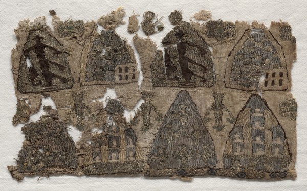 Part of a Reliquary Bag, 1250-1299. France, last half 13th century. Tapestry; silk; overall: 12.1 x