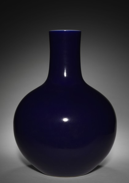 Blue Bottle Vase, 1736-1795. China, Qing dynasty (1644-1911), Qianlong mark and reign (1735-1795).