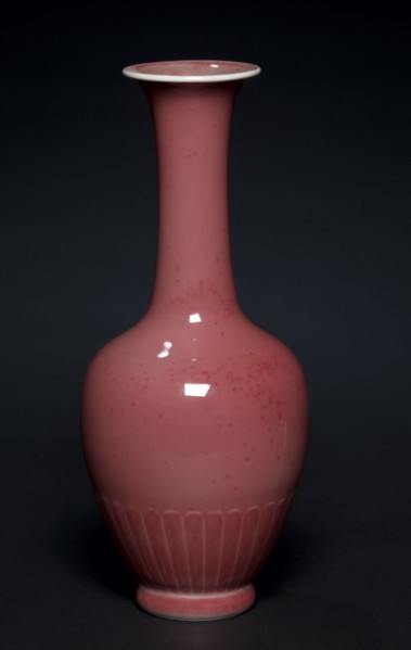 Pair of Lotus Petal Vases, 1662-1722. China, Jiangxi province, Jingdezhen, Qing dynasty