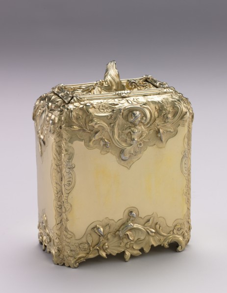 Tea Caddy, 1741-1742. Paul Jacques de Lamerie (British, 1688-1751). Silver gilt; overall: 13.4 x 9