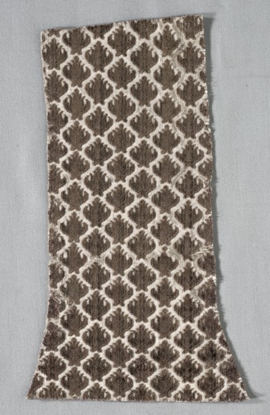 Velvet Fragment, late 1500s - early 1600s. Italy, late 16th- early 17th century. Velvet (cut and