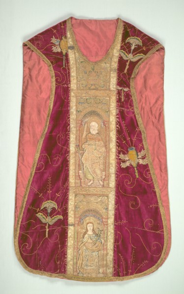 Chasuble, 1500-1520. England, London (embroidery) and Italy, Florence (velvet), early 16th century.