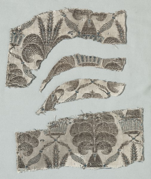 Silk Fragments, 1360-1399. Italy, last third of the 14th century. Lampas weave, silk and gold