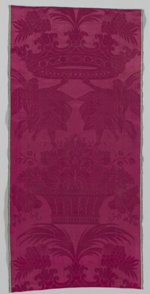 Silk Fragment, late 1600s. Italy, late 17th century. Damask, silk; overall: 120.3 x 56.9 cm (47 3/8