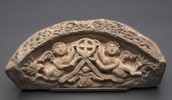 Lunette with Two Angels Supporting a Pendant Cross, 400s. Egypt, 5th century, Coptic period.
