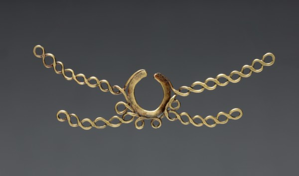 Nose Ornament, c. 500-200 BC. Peru, North Highlands. Chavín de Huantar(?), Chavín style (1000-200