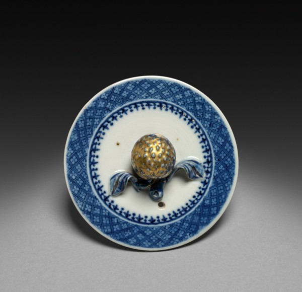 Teapot (lid), c. 1775-1800. China, Chinese Export -- English or American Markets, 18th century.
