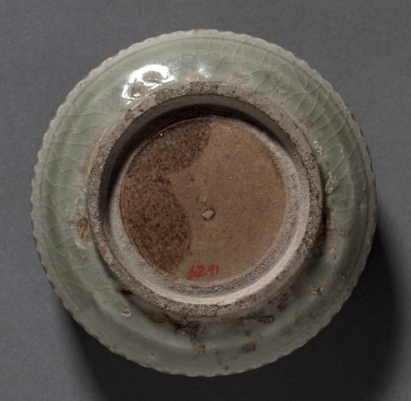 Covered Box with Carved Floral Design: Yaozhou Ware, 1100s. China, Shanxi province, Northern Song