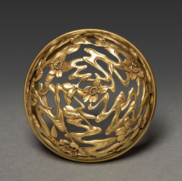 Incense Burner with Floral Scroll: Nabeshima Type (lid), 19th century. Japan, Edo Period