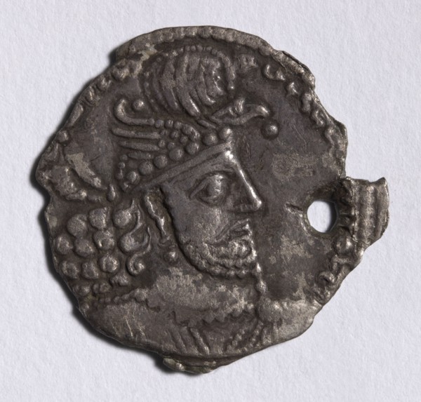 Drachma, 303-310. Iran, Sasanian, Reign of Hormizd II, 4th century. Silver; diameter: 2.3 cm (7/8