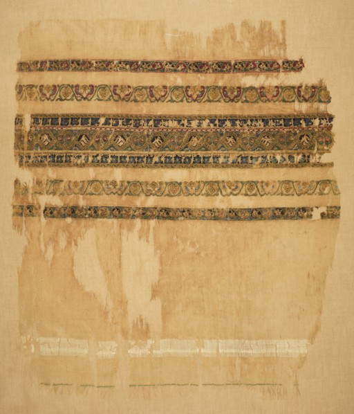 Turban or shawl end with tiraz and gold, 1094. Egypt, Fatimid period, reign of al-Musta‘li. Plain