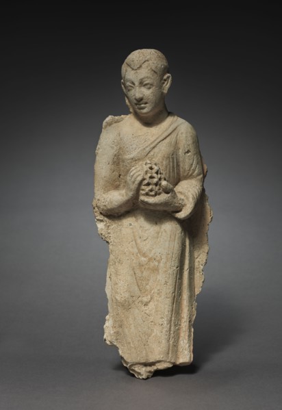 Layman Bearing Offerings, c. 300s. Afghanistan or Pakistan, Gandhara, probably Hadda, late Kushan