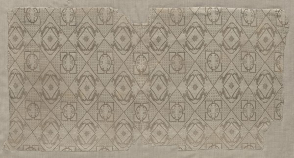 Fragment, 900s or early 1000s. Iran or Iraq ?, Buyid period, 10th or early 11th century. Lampas