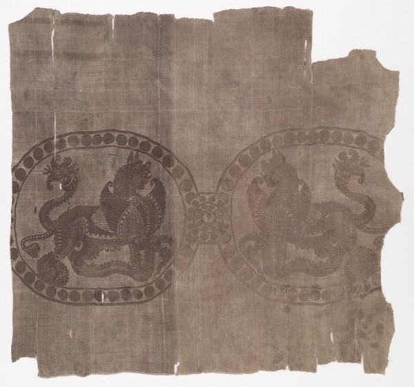 Fragment, 900s. Iran or Iraq ?, Buyid period, 10th century. Twill weave; silk; overall: 72.5 x 68.5