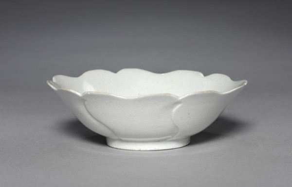 Hollyhock-shaped Cup, 1400s. Korea, Joseon dynasty (1392-1910). Porcelain; overall: 3.6 cm (1 7/16