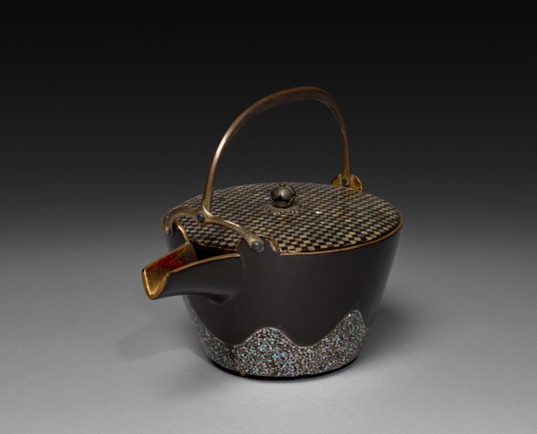 Wine Ewer, late 1700's. Japan, late 18th century. Lacquer, nacre and metal; overall: 15.9 x 20.3 cm