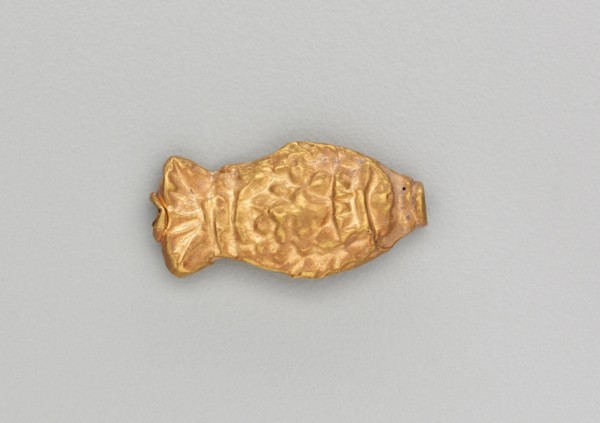 Necklace Bead in the Form of a Fish, 185-72 BC. India, Sunga Period (185-72 BC). Gold repoussé with