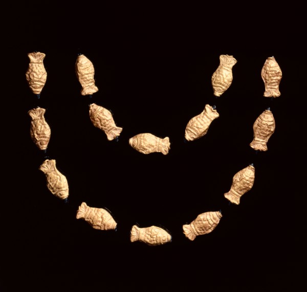 Necklace Beads in the Form of Fish, 185-72 BC. India, Shunga Period (c. 187-78 BC). Gold repoussé
